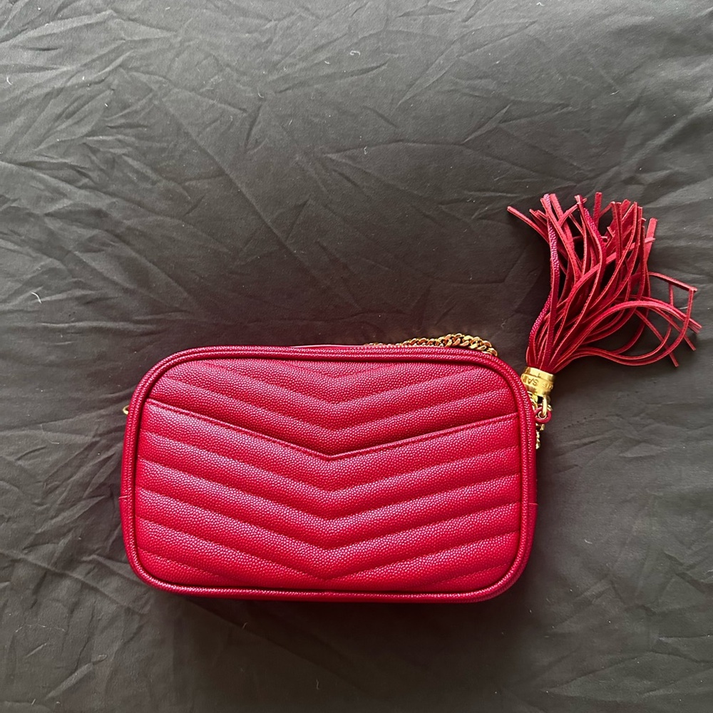 Yves Saint Laurent Red Crossbody Bag with Gold Chain - Picture 4 of 8